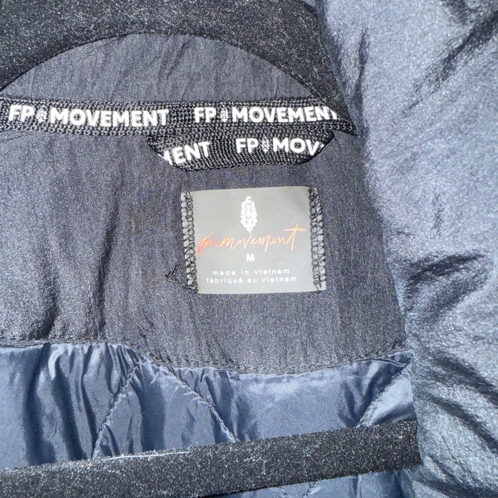 🖤 Free People Movement- Off the Bleachers Jacket - Picture 4 of 8